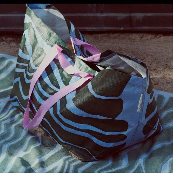 Marimekko IKEA BASTUA Tote Large Blue Green Leaf Pattern Reusable Shopping Tote - Picture 1 of 8